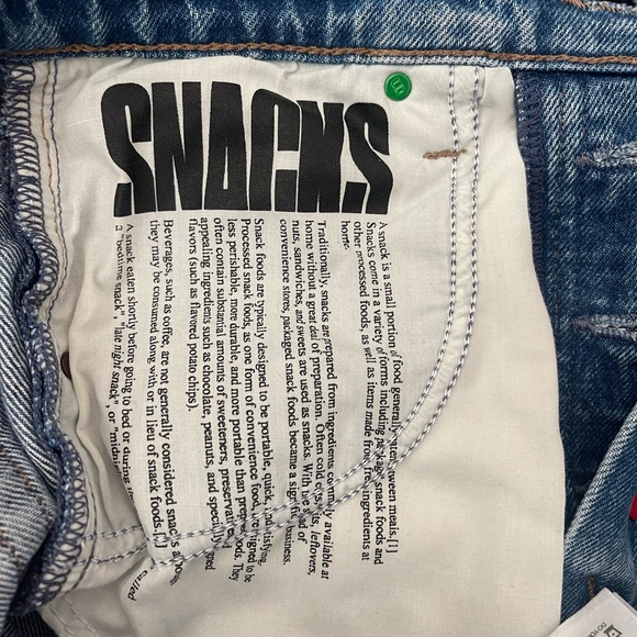 MOTHER SNACKS! The Mid Rise Double Dip Nerdy - Picture 15 of 16